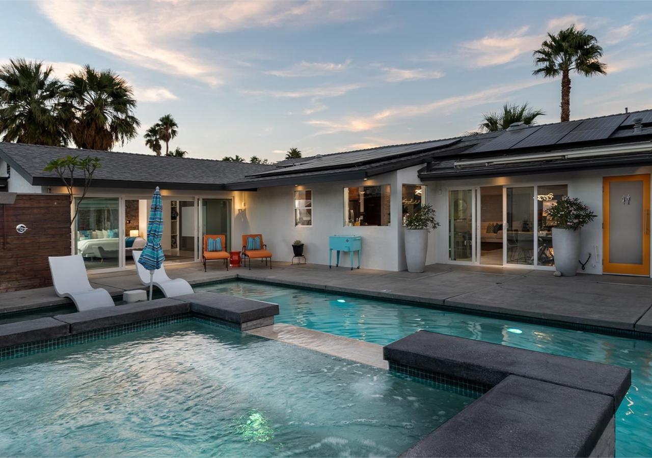 Luxury Desert Oasis Villa Palm Springs Exterior photo