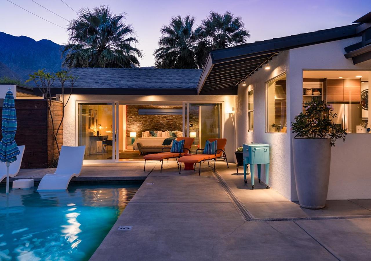 Luxury Desert Oasis Villa Palm Springs Exterior photo